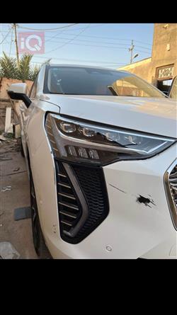 هەڤاڵ جۆلیۆن